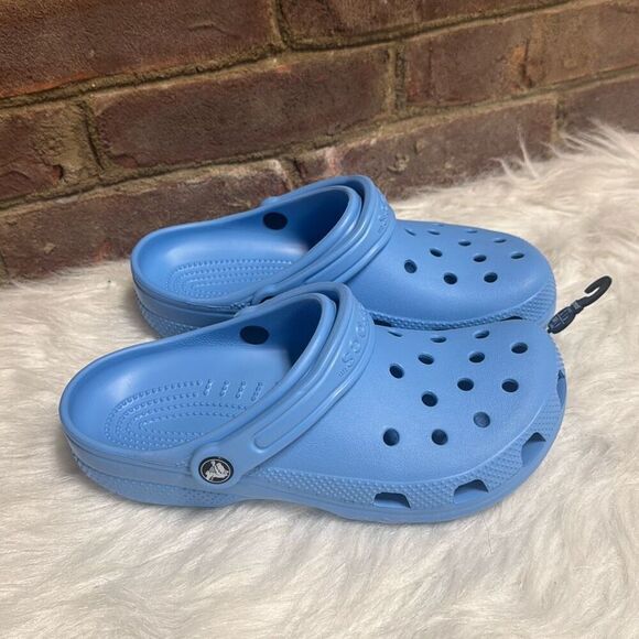 Crocs Unisex-Child Classic Blue Clog (Little Big Kid) Size 6 NEW Women’s 6 - Picture 1 of 6
